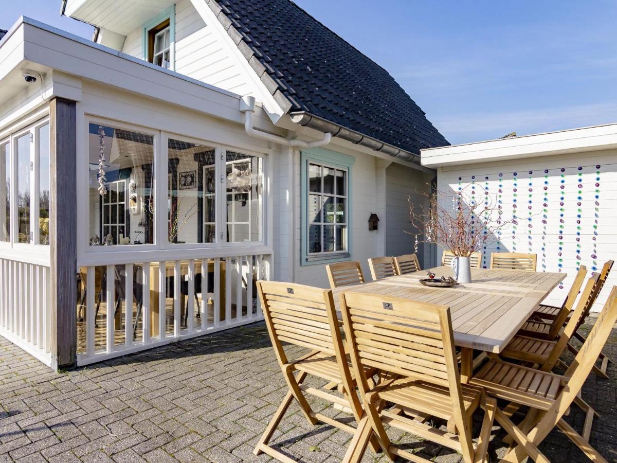 Beautiful Holiday Home With Private Terrace Kropswolde 외부 사진