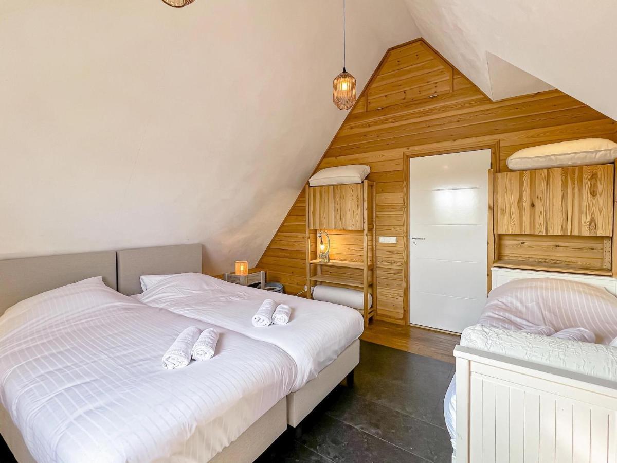 Beautiful Holiday Home With Private Terrace Kropswolde 외부 사진