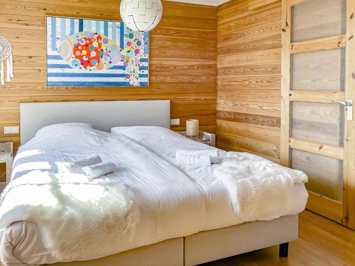 Beautiful Holiday Home With Private Terrace Kropswolde 외부 사진
